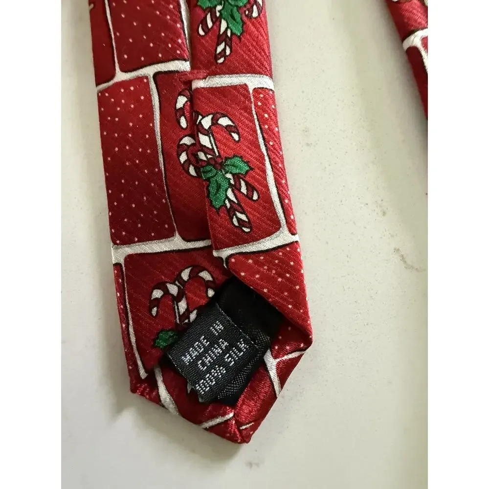 Nicole Miller New York 100% Silk Snowman Christmas Tie Holiday Whimsy Red
